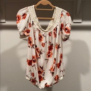 Torrid floral blouse